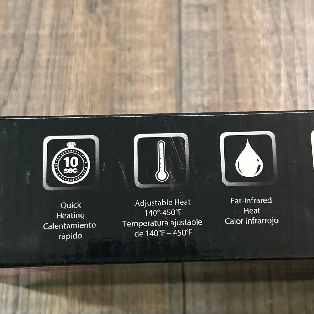 Black Styling Iron with Ultra‎ Smooth Plates